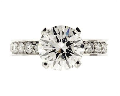 Round Brilliant Solitaire with Pave Band