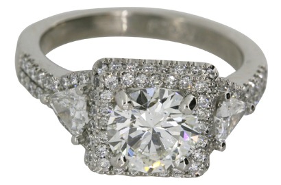 Vintage Design Engagement Ring